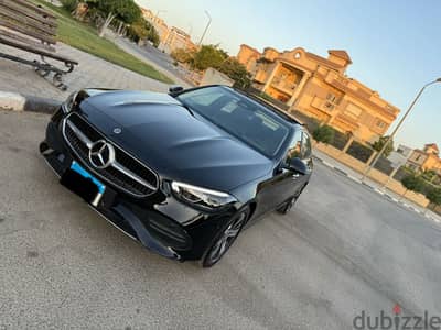 Mercedes-Benz C180 2025 ,بصمة ابواب ,بانوراما, camera 360