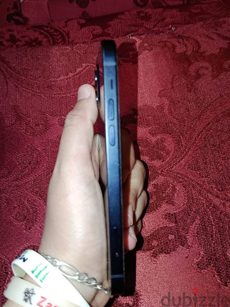 Apple - iPhone 12 4
