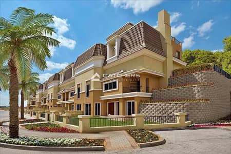 Double lagoon view, with installments over 12 years, in Sarai Compound directly on Suez Road by Madinet Masr.