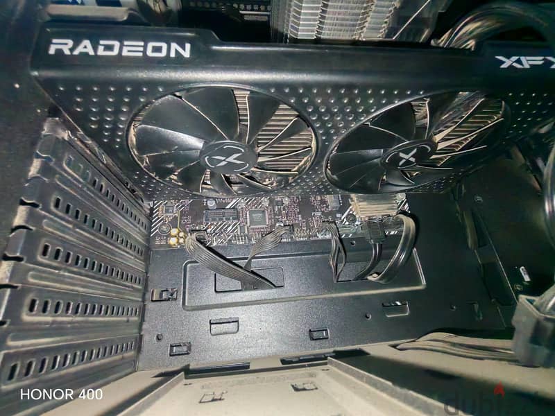 AMD Ryzen rx 6650 xt 2