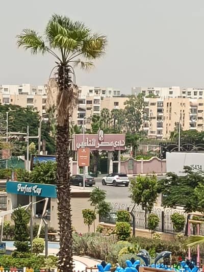 Immediate delivery apartment 110m for sale in Al-Hudaybah Al-Ulya. . Mokattam