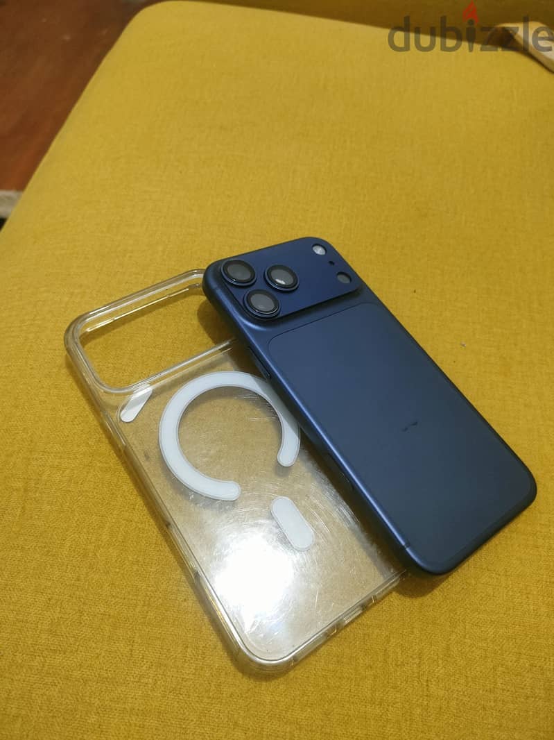 Apple - iPhone 17 Pro 4