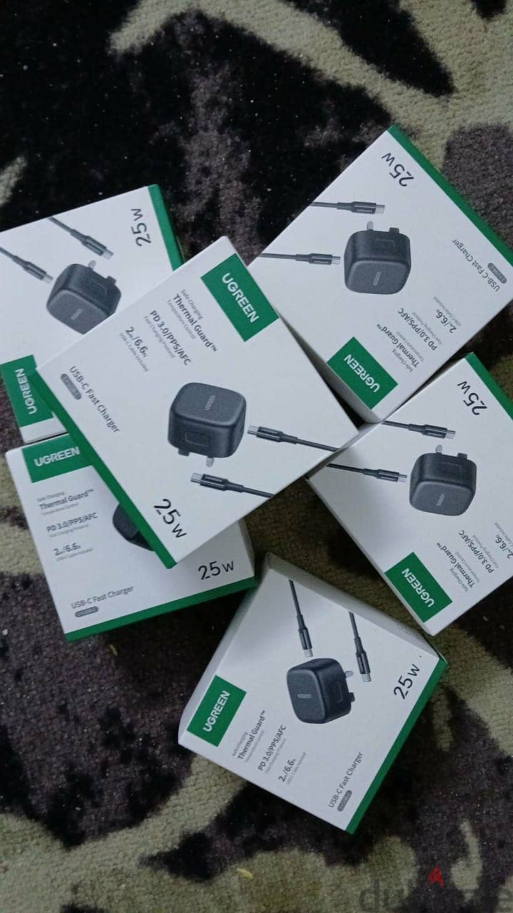 شواحن UGREEN 1