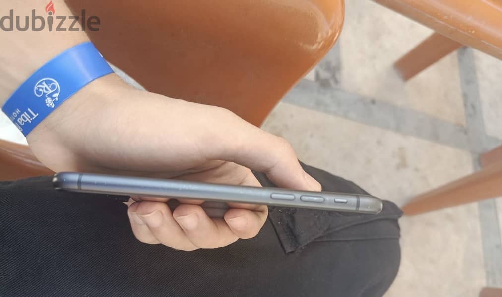Iphone 11 128 with box 5