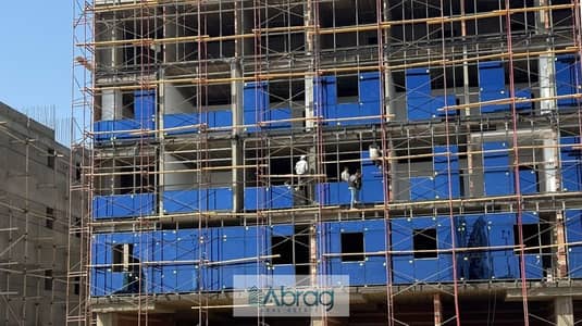 عيادة للبيع استلام فوري بمقدم 630 ألف بأكتوبر على محور 26 يوليو