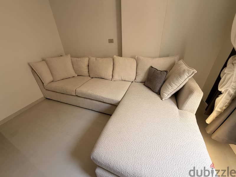 L-shape sofa 3