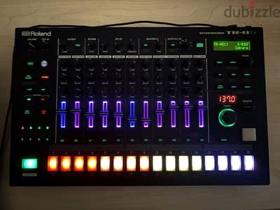 Roland TR-8s Drum Machine - Perfect Condition