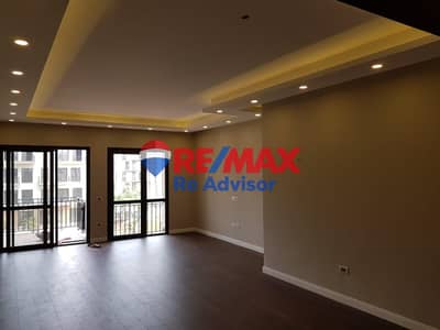 Semi-furnished 3-bedroom apartment for rent in The Courtyard, SODIC, Beverly Hills (205m)
