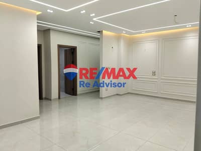 Apartment for rent, sea view, overlooking the monorail station and the main road, Sheikh Zayed, Al Khamael Compound, Phase 4. Prime location, close to
