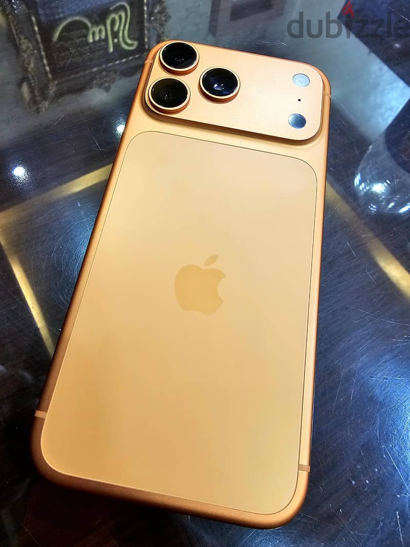 Apple - iPhone 17 Pro Max 2