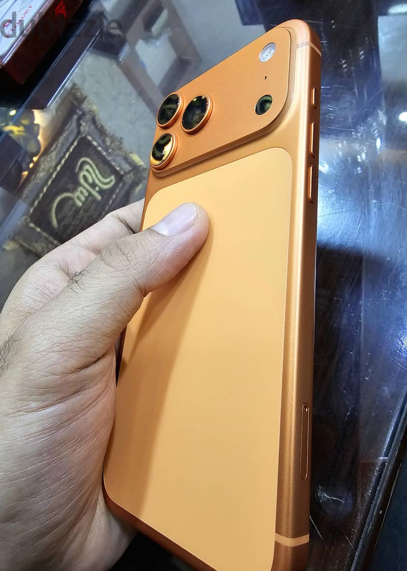 Apple - iPhone 17 Pro Max 5