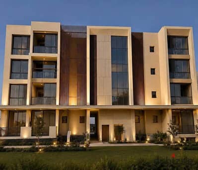 إستلام فورى شقة متشطبة بفيو مميز فى بى اكس بجانب ذا كراون ونيو جيزة PX Palm Hills