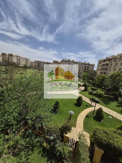 للبيع | مدينتي B7 - موقع تحفة 96م  فيو وايد جاردن رائع + بجوار الخدمات  96م + 2 نوم + 2 حمام + فيو وايد جاردن تحفة + جنب الخدمات = فرصة مميزة في B7