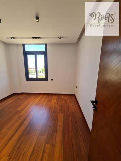 للبيع شقة 158 متر متشطبة بالكامل استلام فورى موقع مميز فى ڤاي سوديك - نيو زايد For Sale Fully Finished 158 sqm, Ready to move, Prime Location - VYE