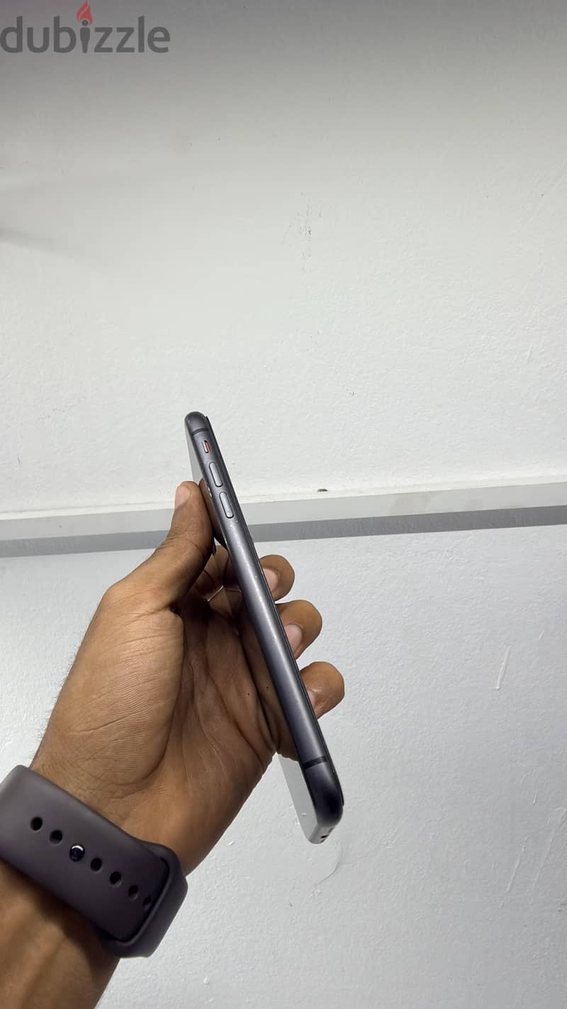 Apple - iPhone 11 128gb Waterproof 1