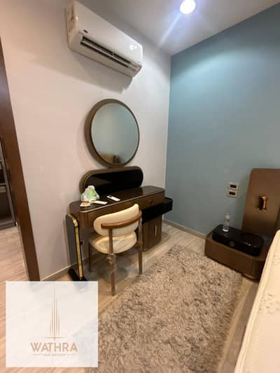 Ground Floor Apartment with Private Garden for Rent in Hyde Park