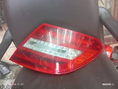 فوانيس مرسيدس w204