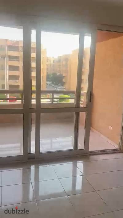 شقة 168 متر للايجار بالرحاب بجوار  الخدمات