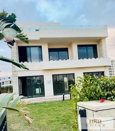 villa for sale in Noor city, wide garden view, near the central park, payment facilities, area ( 500 sq )