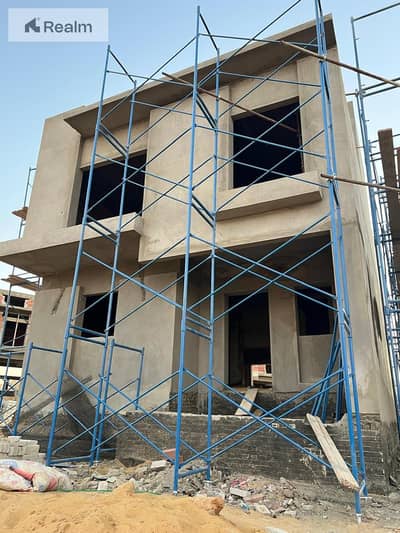 Fully Finished with ACs Townhouse in New Cairo | Lake View