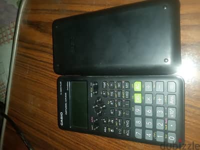 آله حاسبه موديل fx-95ES Plus