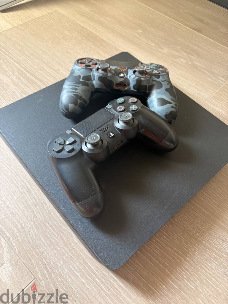 Playstation 4 - 500GB 3