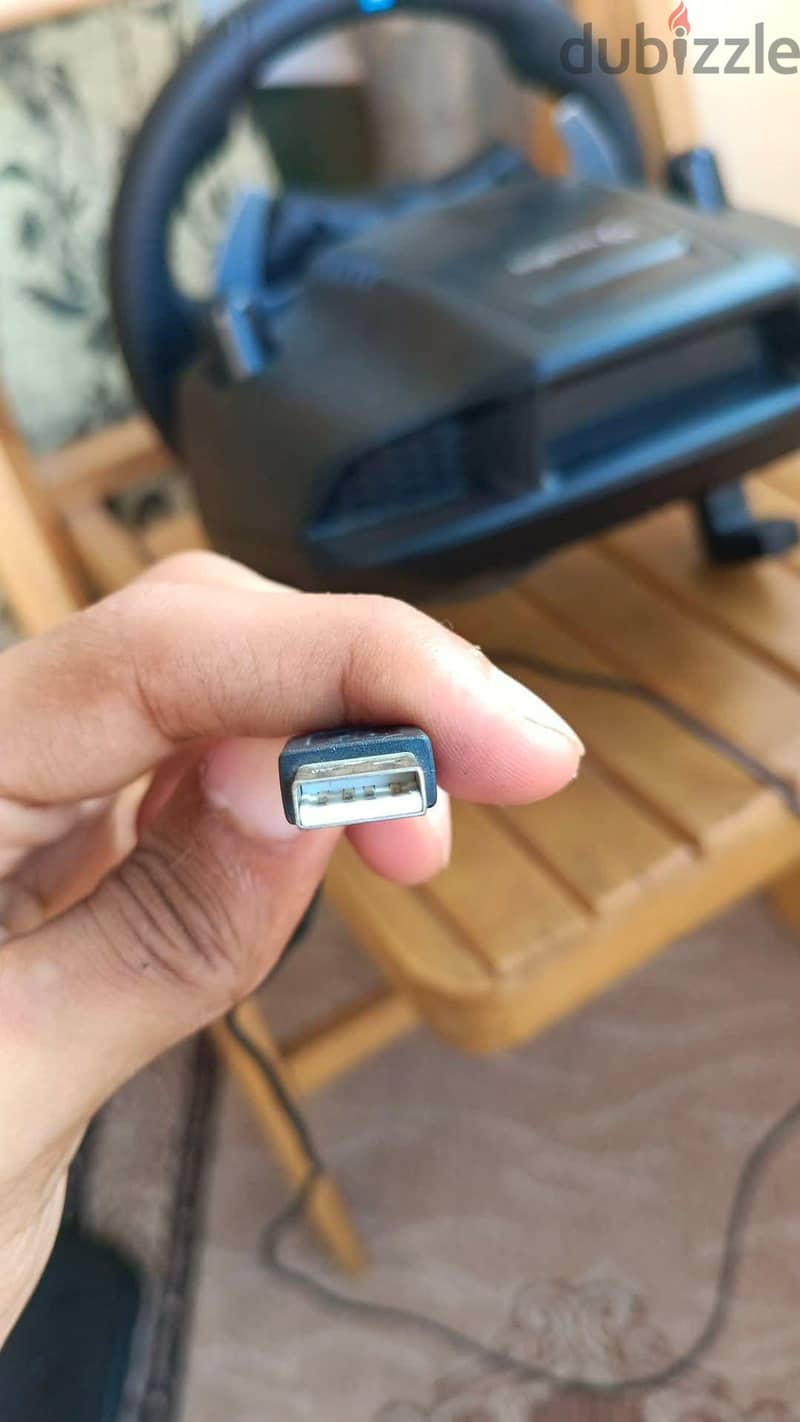 Logitech G920 sterring wheel + shifter 10