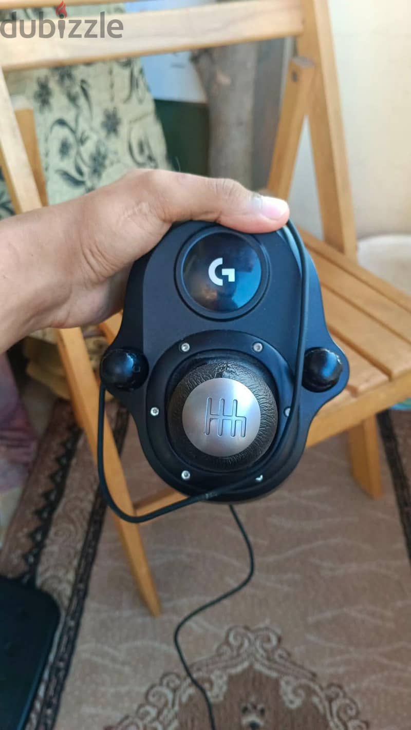 Logitech G920 sterring wheel + shifter 11
