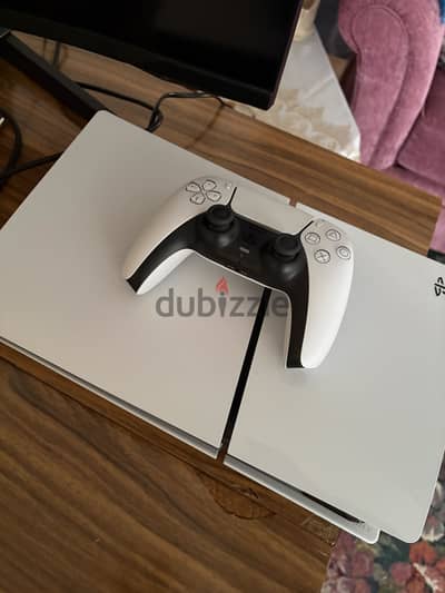 Playstation 5 Slim Digital + controller