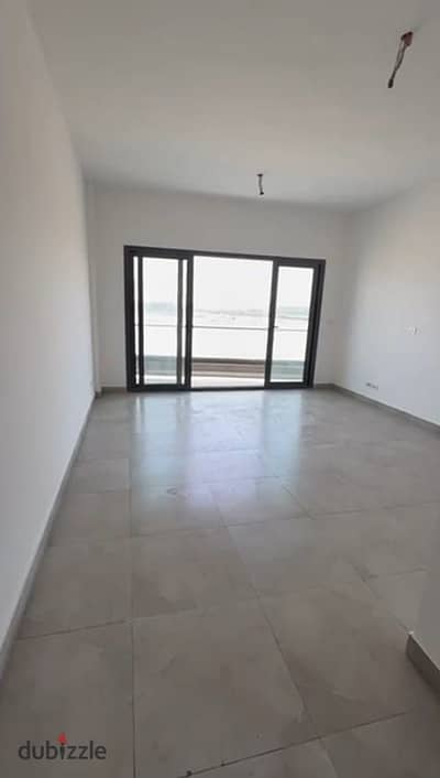 Distinct apartment in Privado Compound - Madinaty  Group 93 - Building 02A - Fifth floor - Apartment 0503  Area: 100 m²  Direct north view - Open view - Steps from the area