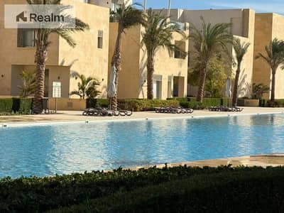 LOWEST PRICE FOR A 2-BEDROOM IN MANGROOVY – VERY PRIME LOCATION WITH STUNNING SEA VIEW