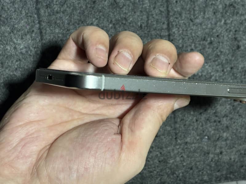 Apple - iPhone 15 Pro Max 4