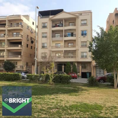 Very distinctive duplex 335 meters and garden 130 meters with a private entrance, finished, Al-Nafarej, Al-Amarat, Al-Tagamo'a Al-Khamis