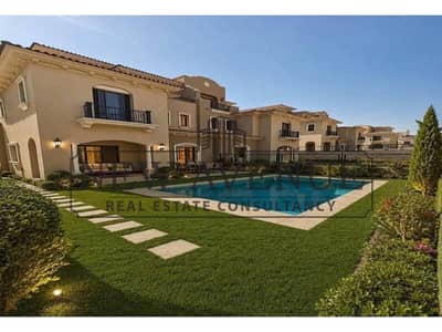 Lowest Downpayment Villa with garden Prime Location Golf View in City Gate New Cairo Golden Square by Qatari Diar