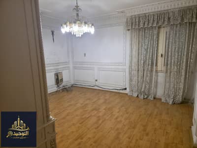 Apartment for sale 382m Abd El Hamid Lotfy Street Mohandessin 6 rooms reception 5 pieces third floor 14 million
