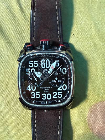 ساعه scuderia Swiss made 10 ATM