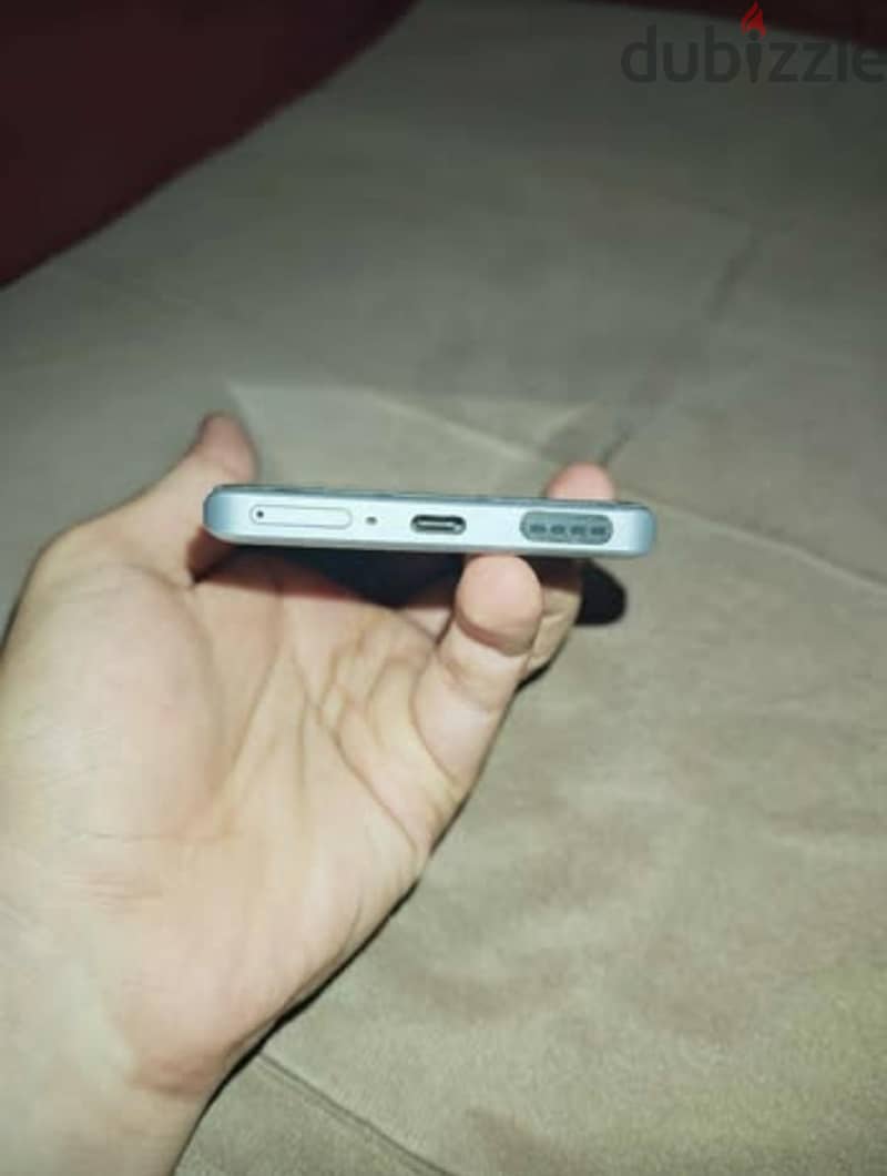 Realme GT 6 5