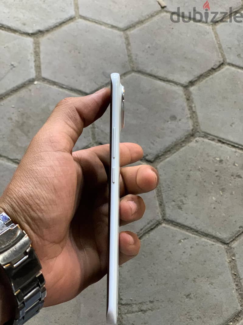 Tecno spark slim 3