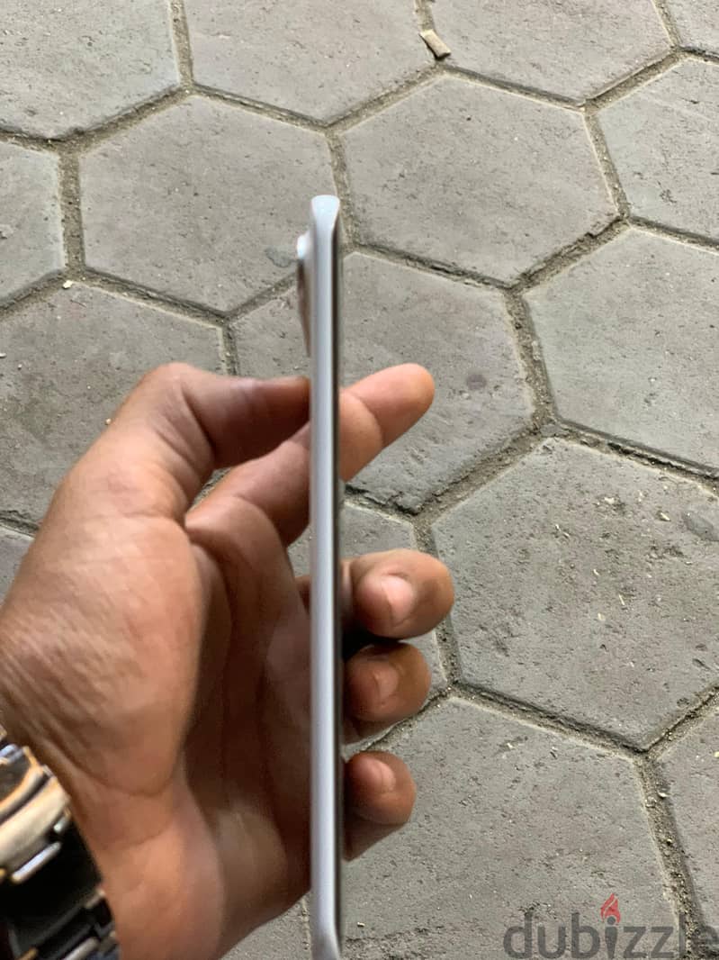 Tecno spark slim 7