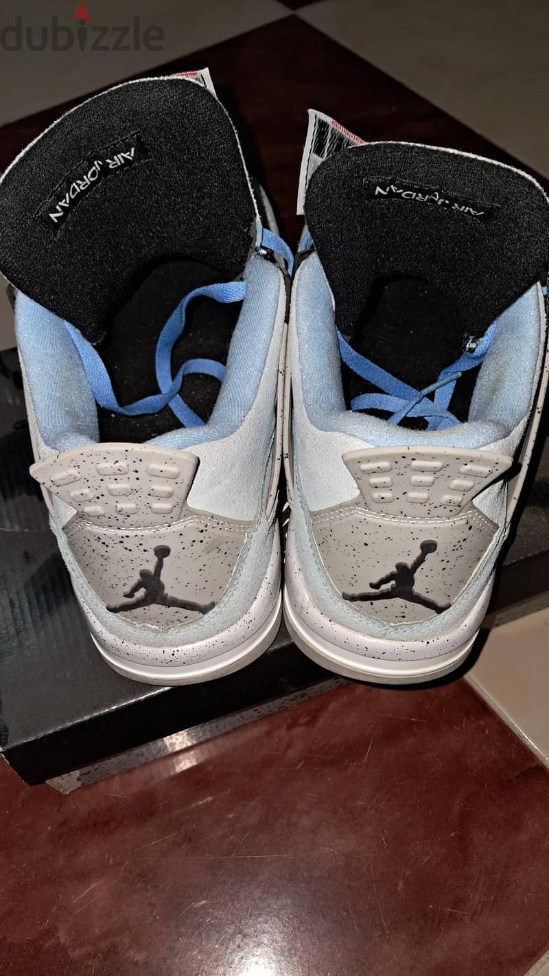 jordan 4 blue university 3