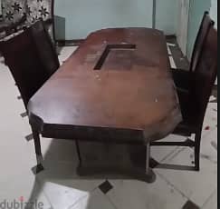 سفرة مستعمله + 4 كراسي سفرة بسعر زهيد جدا + مناسب للاستعمال