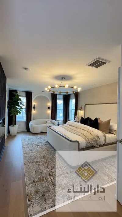 بنص السعر اخر شقة كورنر 3غرف نوم للبيع في سراي القاهرة الجديدة Sarai New Cairo 5th settlement جمب مدينتي madinaty