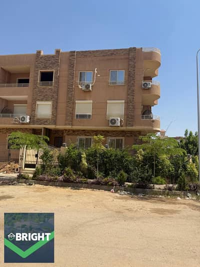 Apartment for sale 200 meters + garden 50 meters view garden villas Al-Qarnfal Fifth Settlement