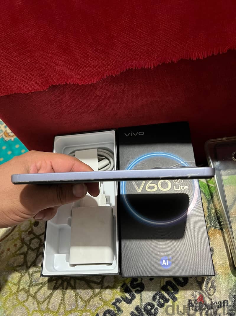 vivo V60 lite 5G 3