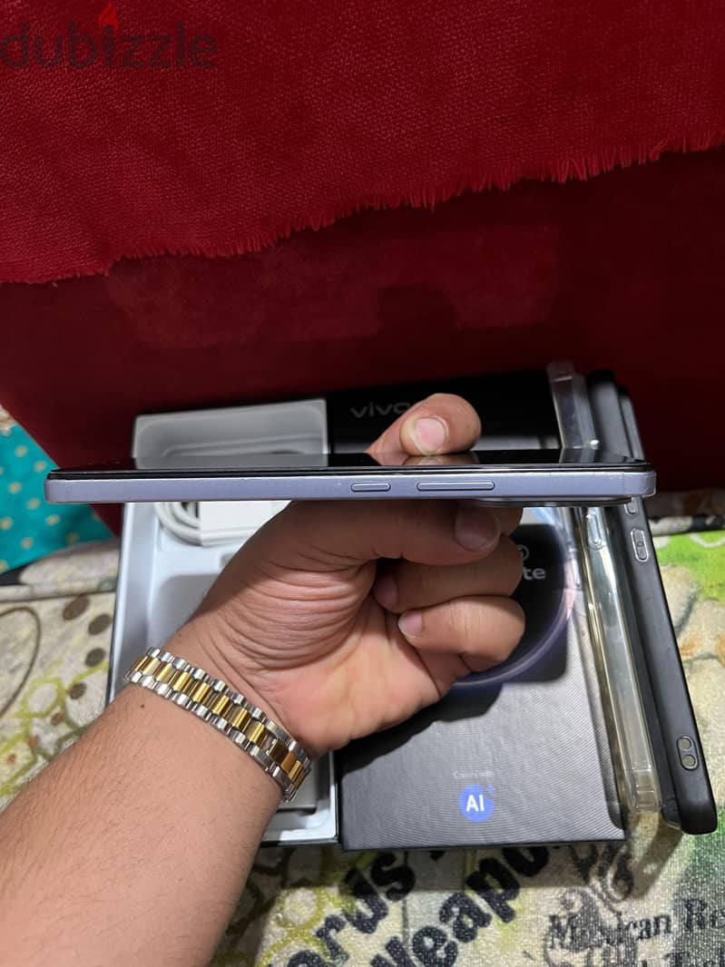 vivo V60 lite 5G 4