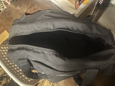 Nike duffel/gym bag original like new condition for sale cheap price