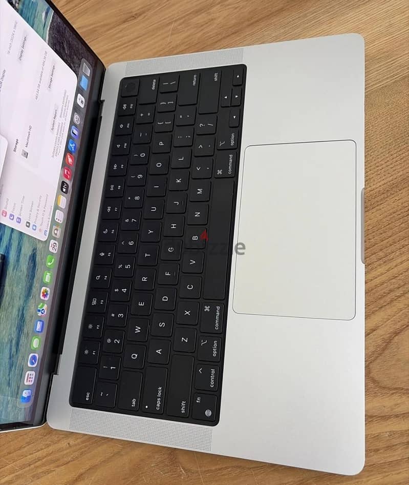macbook pro m1 14" 2021 3