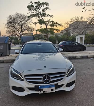 مرسيدس بنز سي 180 2018