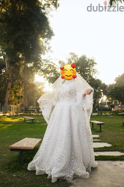 فستان زفاف للبيع