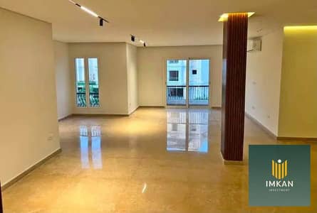 شقه للبيع متشطبه مقدم 600 الف والباقي تقسيط علي 7 سنين في الجار الشروق قريبه من الجامعه البريطانيه والرحاب واوبن اير مدينتي ALJAR